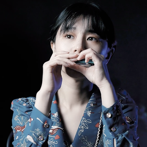 久久精品中文字幕
